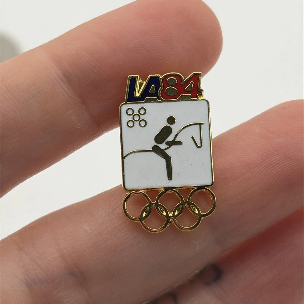 1984 Los Angeles Olympics Modern Pentathlon Equestrian Horse Event Lapel Hat Pin